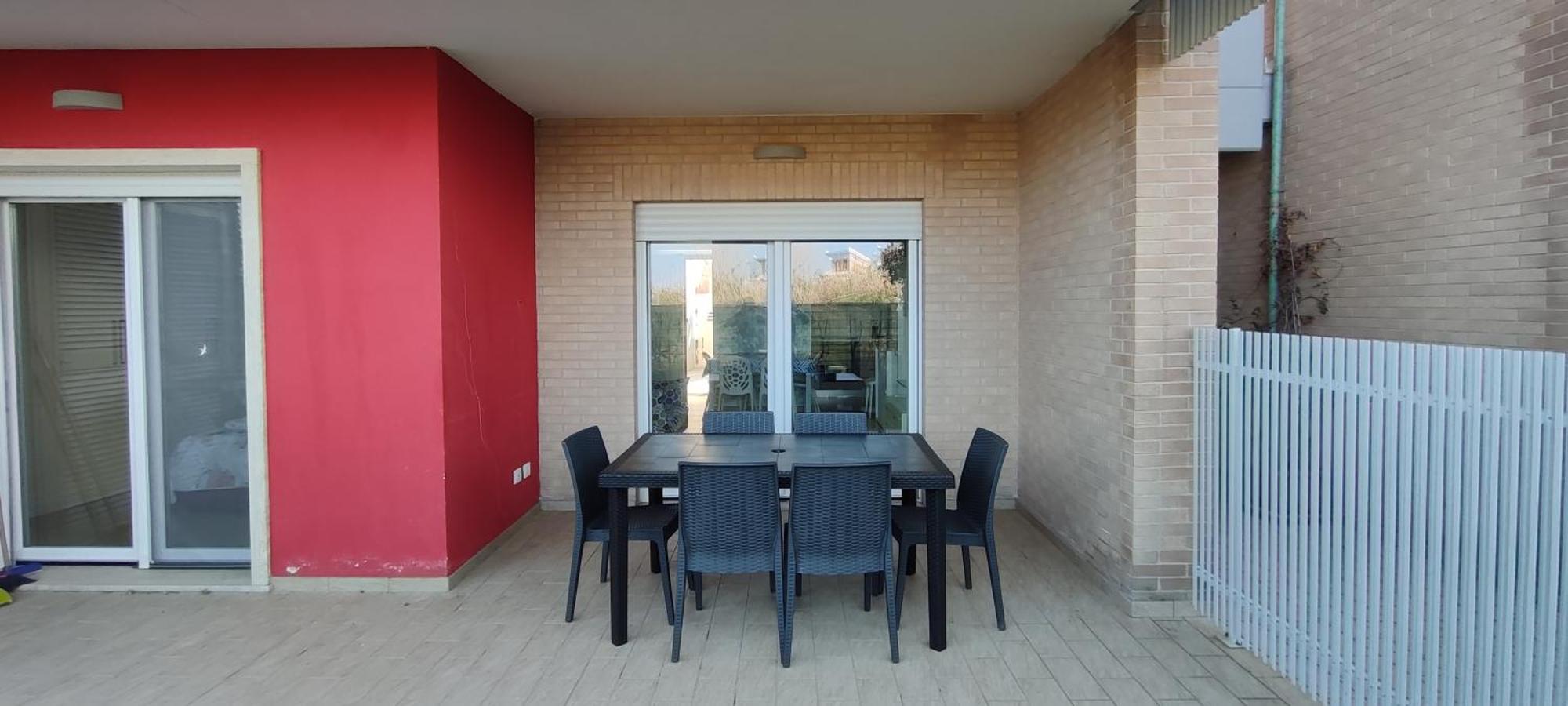 Oltre Confine Fronte Mare Villa Marina Di Montenero Exterior foto